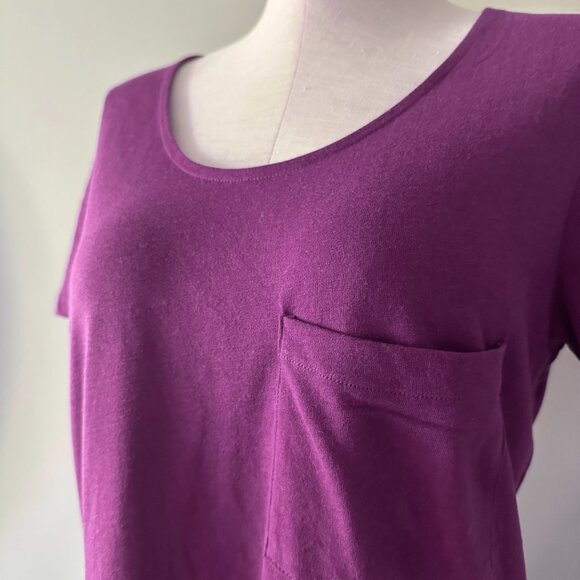 Aritzia Wilfred Free Short Sleeve Top Womens Size XXS Purple Side Slit Loose Fit - Picture 4 of 7